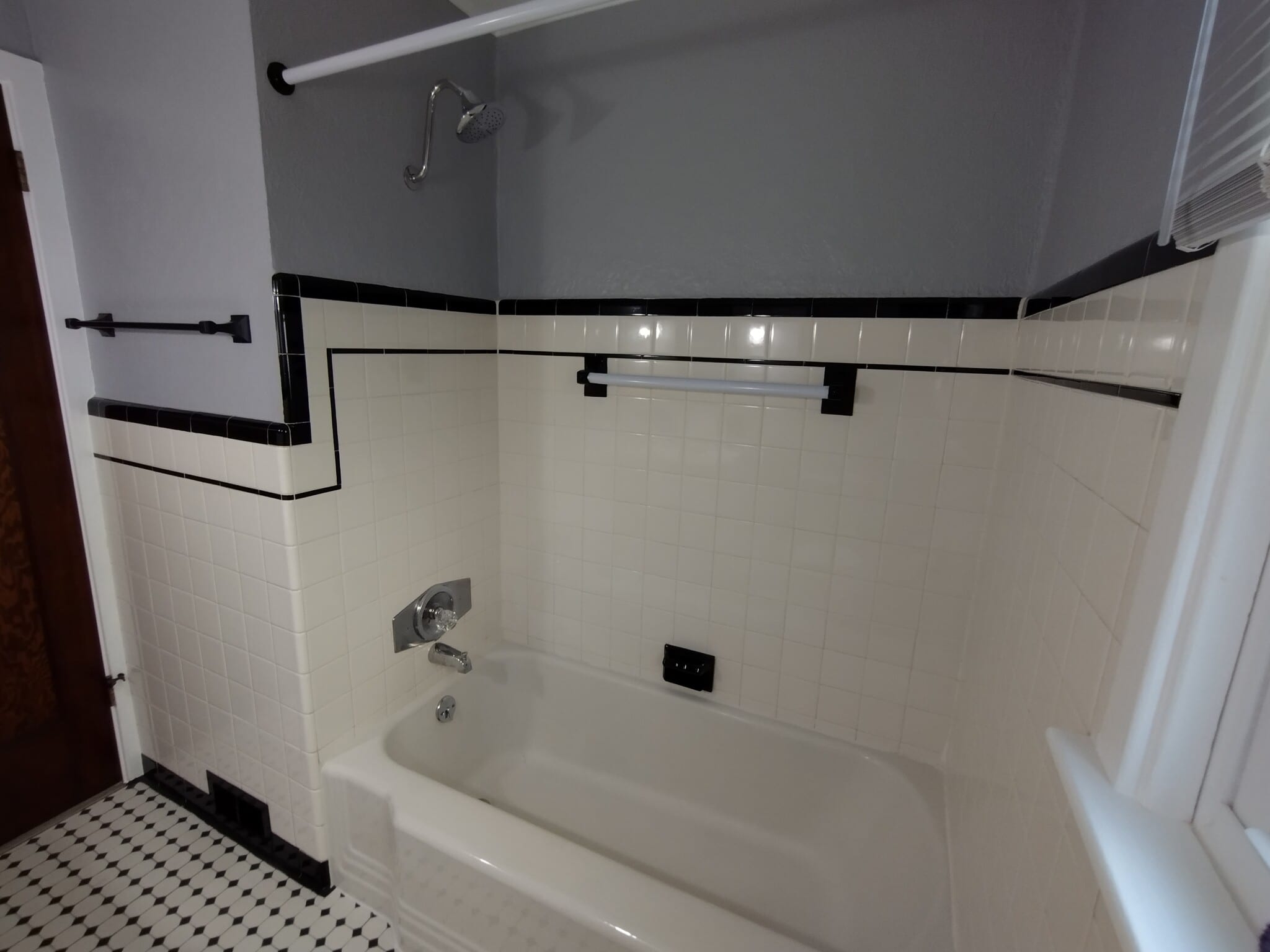 bathroom tub & shower - 2181 Dewey Ave