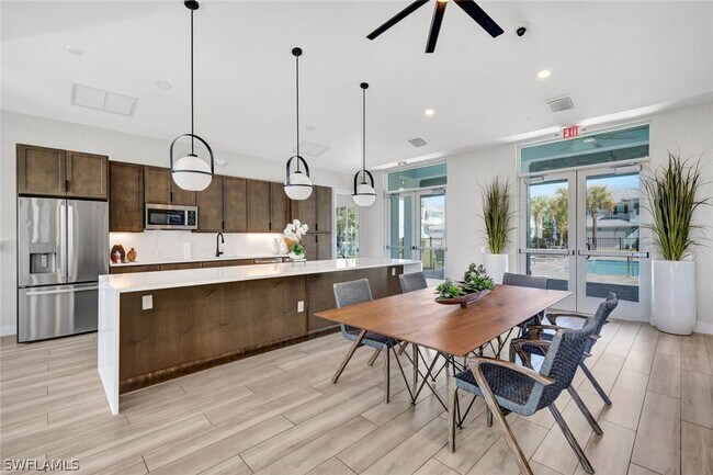 Building Photo - 26331 Coco Cay Cir