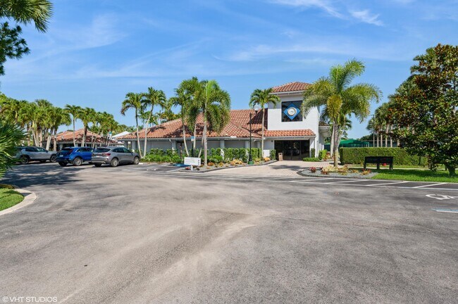 Building Photo - 805 Harbour Pointe Way