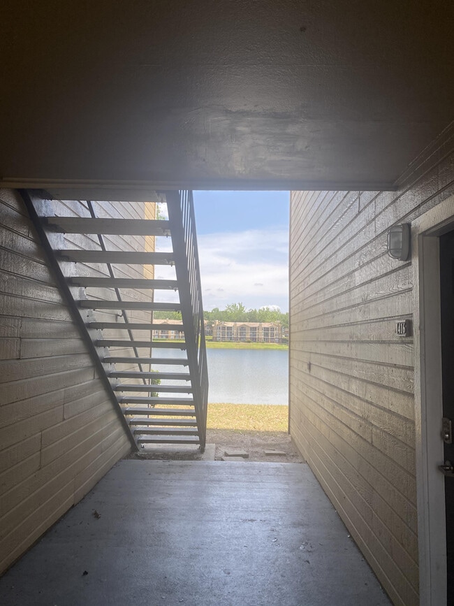 Building Photo - 1065 S Hiawassee Rd