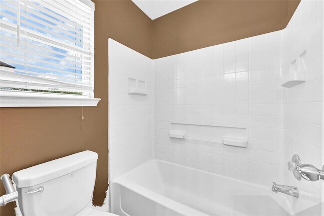 Building Photo - 13218 Ambrosa Dr