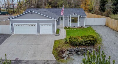 Building Photo - Edgewood Rambler