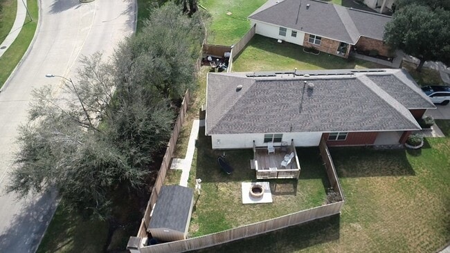 Building Photo - 19115 Saddleville Mills Ln