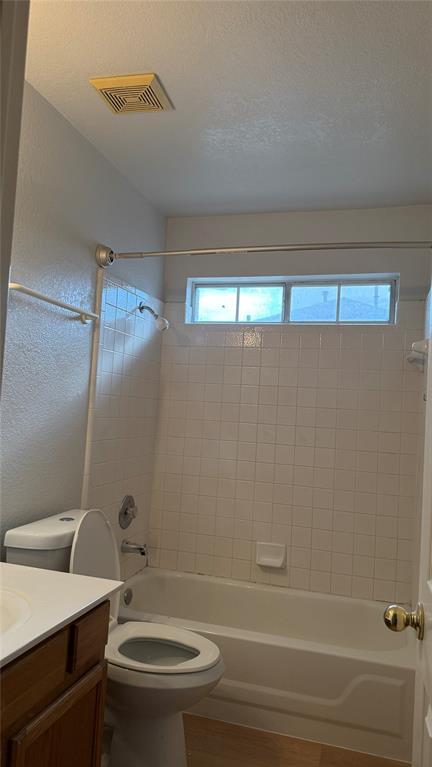 Building Photo - 1502 Woodstone S