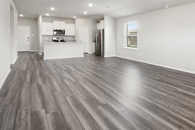 Building Photo - 2517 River Wy Dr