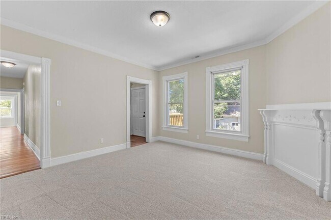 Building Photo - 1611 McDaniel St