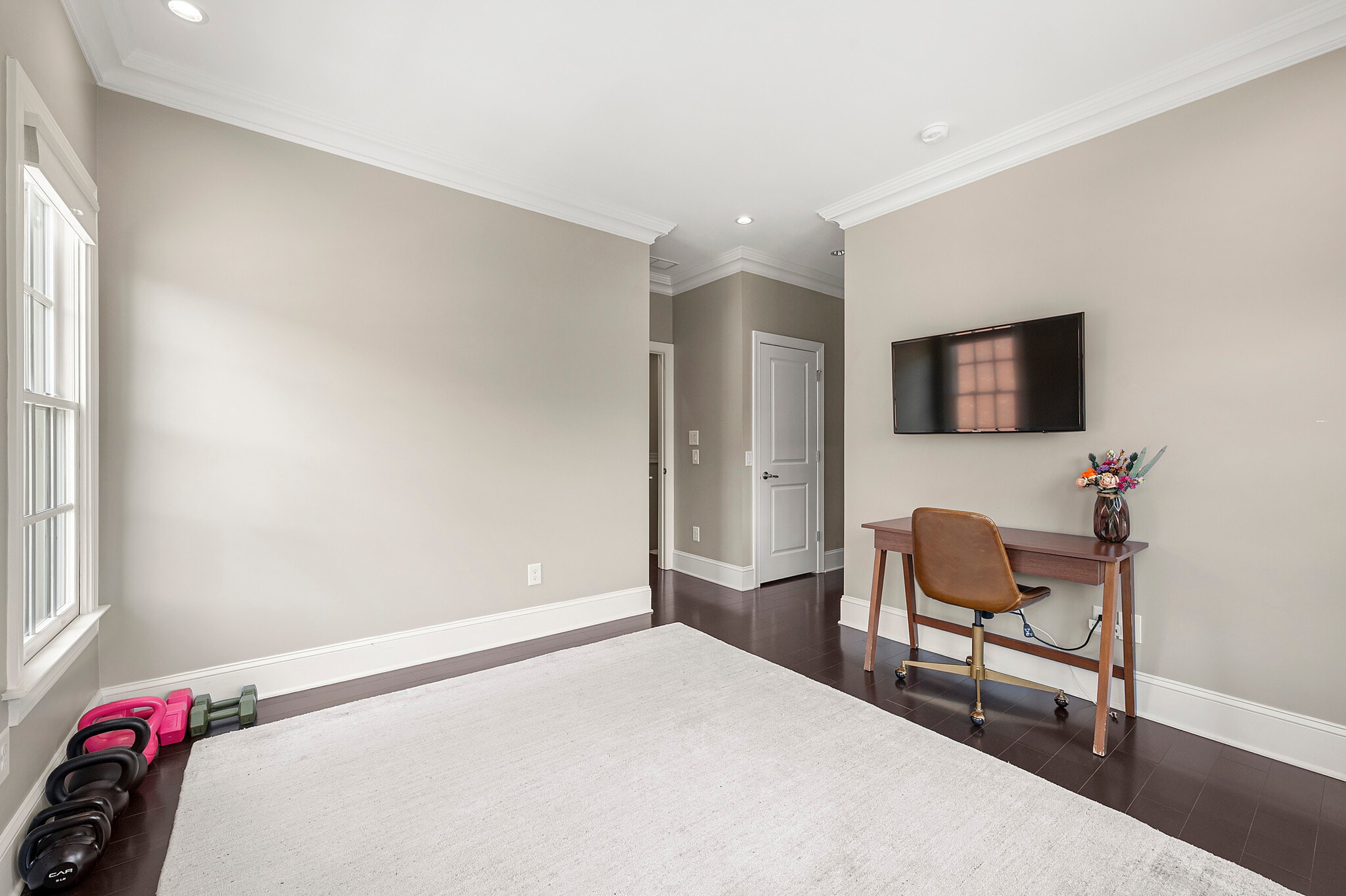 Building Photo - 2920 Hermance Dr NE
