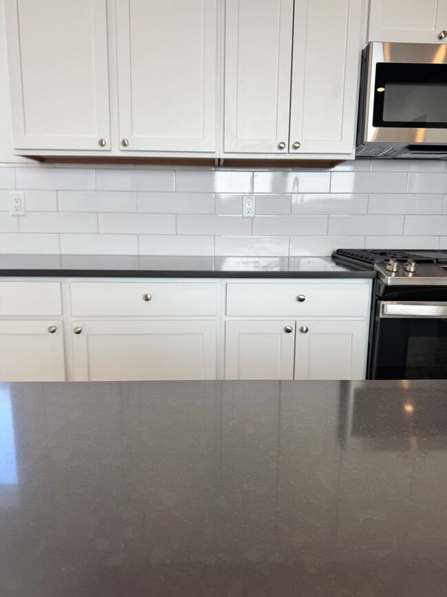 Building Photo - Brand New 4 Bedroom Home in Northwest Crossing