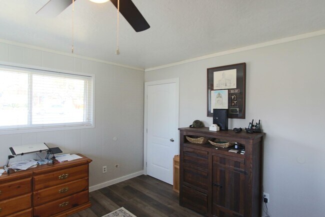 Building Photo - 419 S 100 E