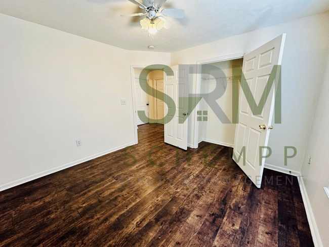 Building Photo - Updated 3 Bedroom/2 Bath Ranch in Okolona! Available Now!