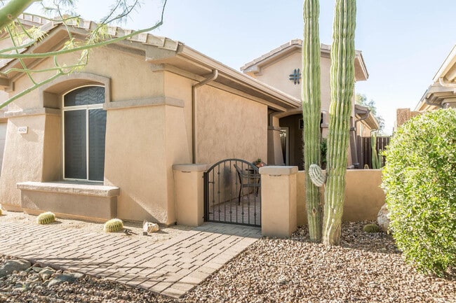 Building Photo - 41418 N Clear Crossing Rd