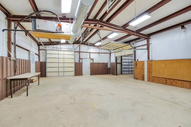 Building Photo - 14699 McCaleb Rd