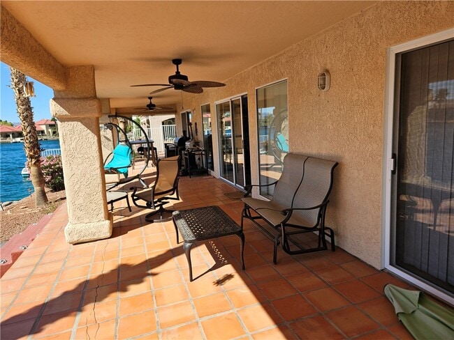 Building Photo - 2068 E Lago Grande Bay