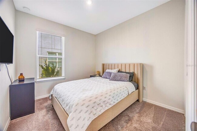 Building Photo - 33995 Astoria Cir