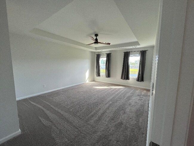 Building Photo - 125 Percheron Dr