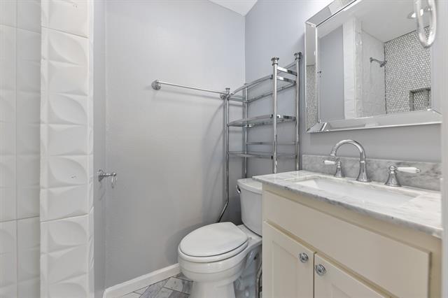 Building Photo - 3416 Cockrell Ave