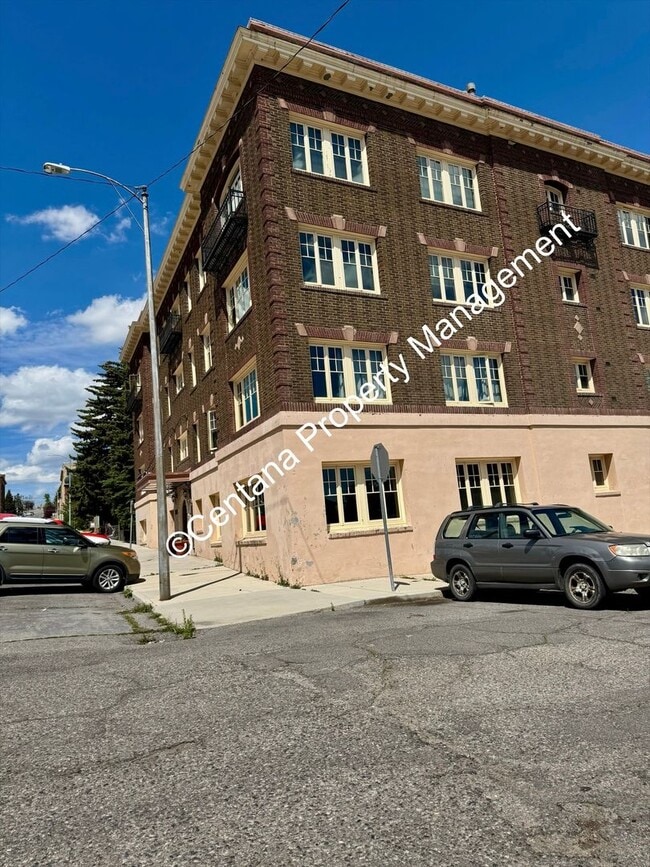 Building Photo - Virginia Apartments