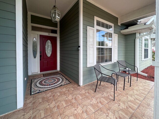Building Photo - Pet Friendly 3BR/2BA Home on 1 acre in SW Gainesville - available Mid-October!