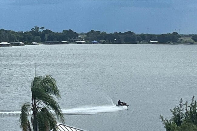 Building Photo - 3063 Lake June Blvd