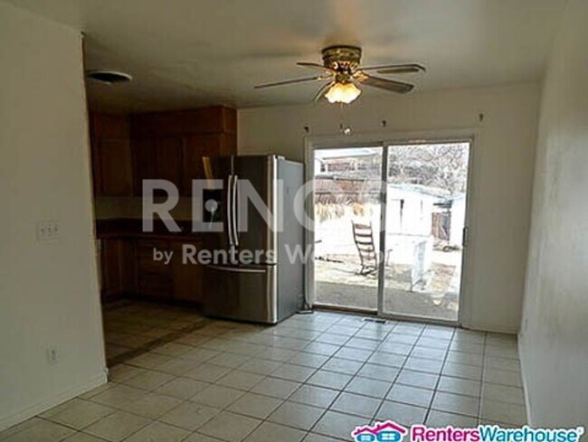 Building Photo - 5 Bed 2 Bath | Denver Home