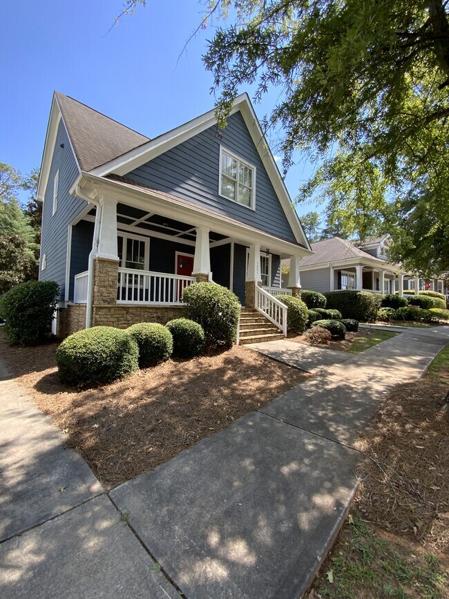 Building Photo - 1641 Carriage Ridge Dr