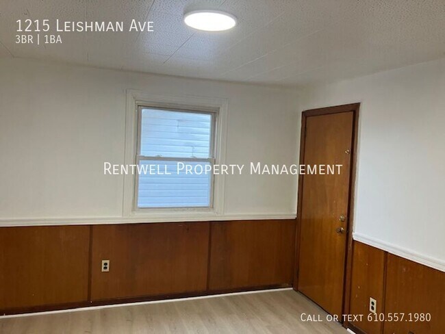 Building Photo - 1215 Leishman Ave