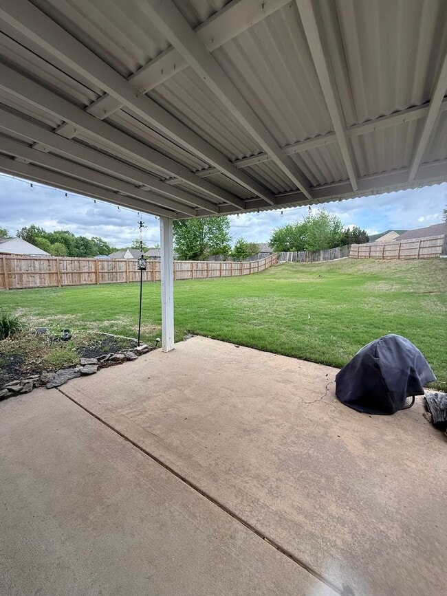 Building Photo - Gorgeous 3 bedroom 2 bath home in Hernando, MS