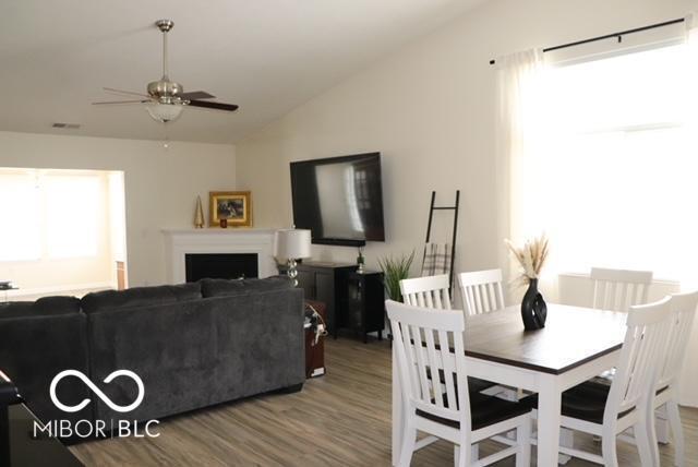 Building Photo - 528 Dylan Dr