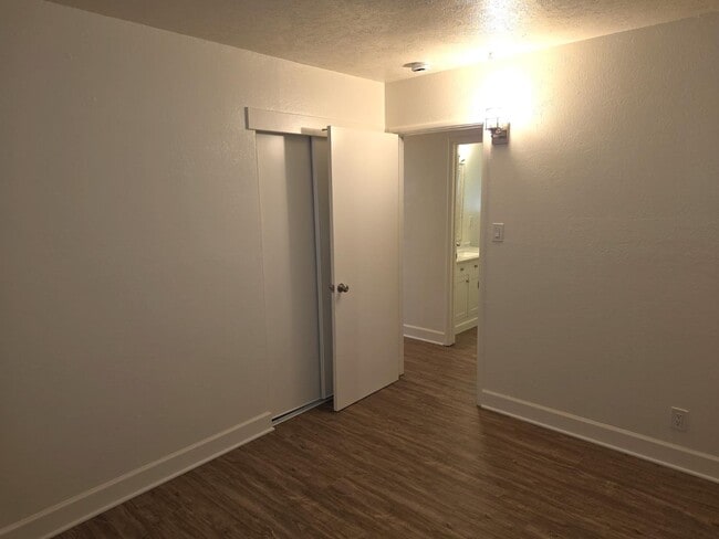 Building Photo - 512 San Jose Ave