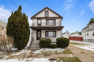 Building Photo - 129 Woodell Ave