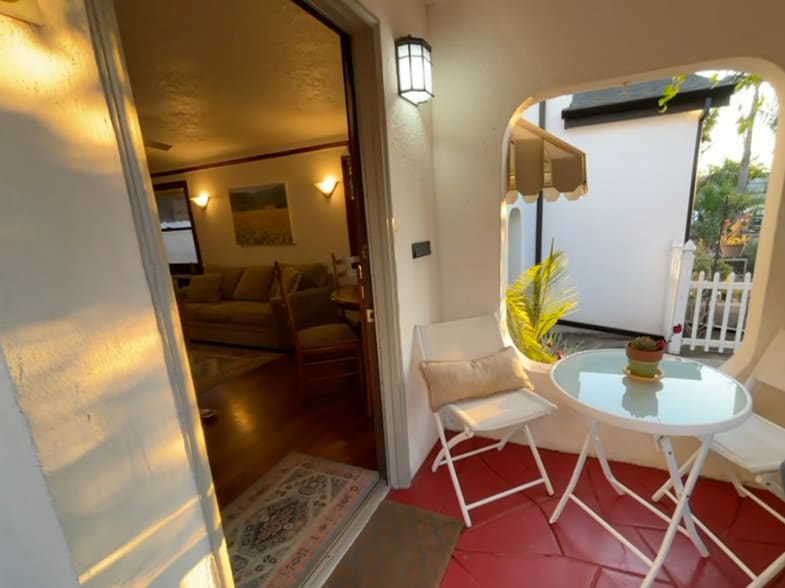 Building Photo - 218 Granada Ave