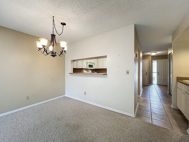 Building Photo - 330 Markley Ct