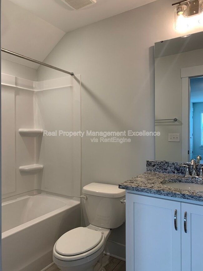 Building Photo - 150 Steppe Wy