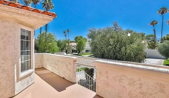 Building Photo - 336 Desert Falls Dr E