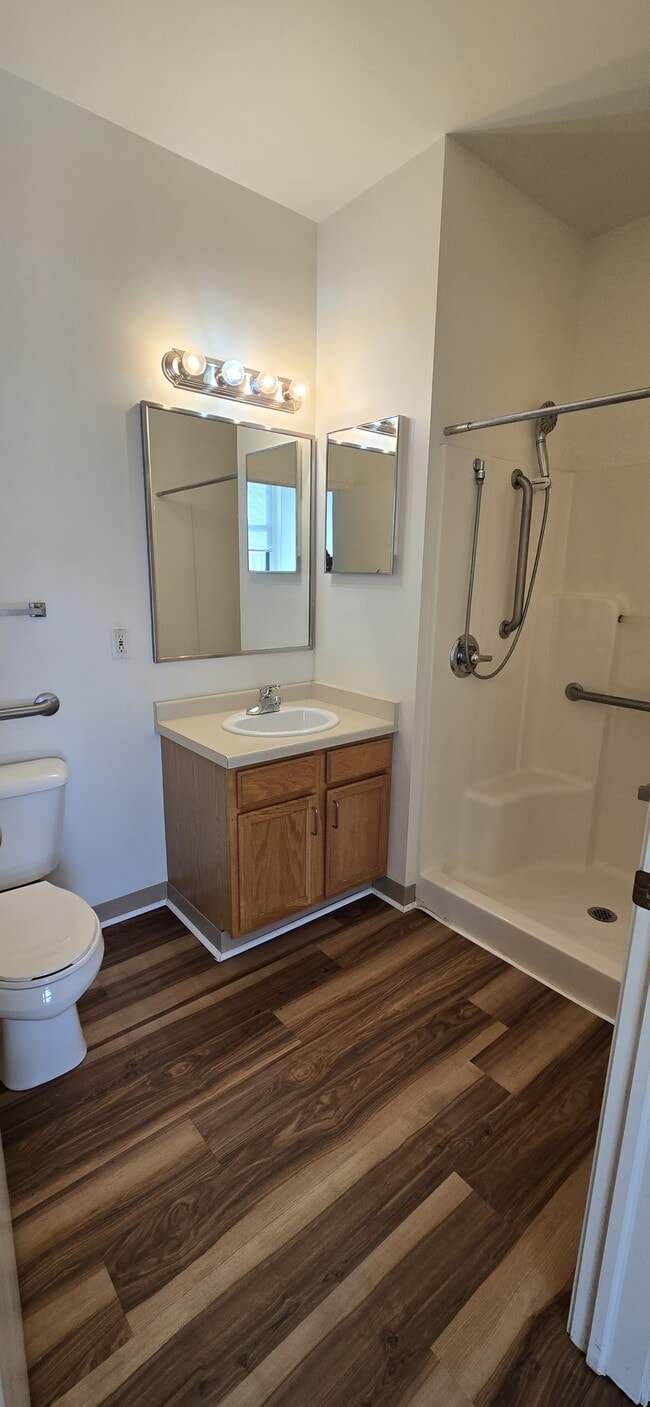 Building Photo - 1800 Jefferson St