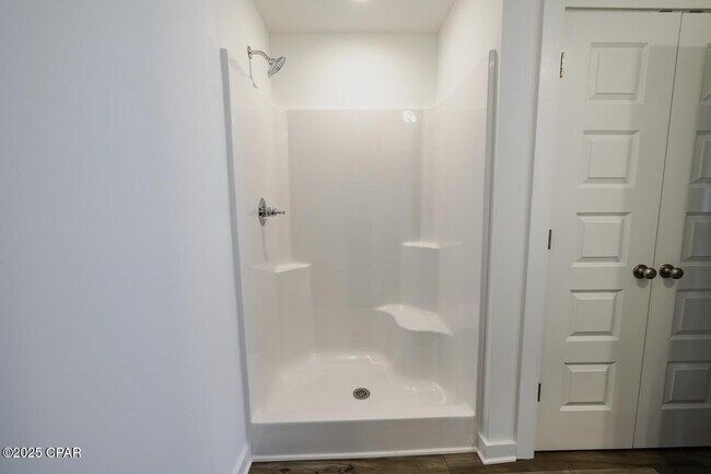 Building Photo - 5860 Tyndall Pkwy