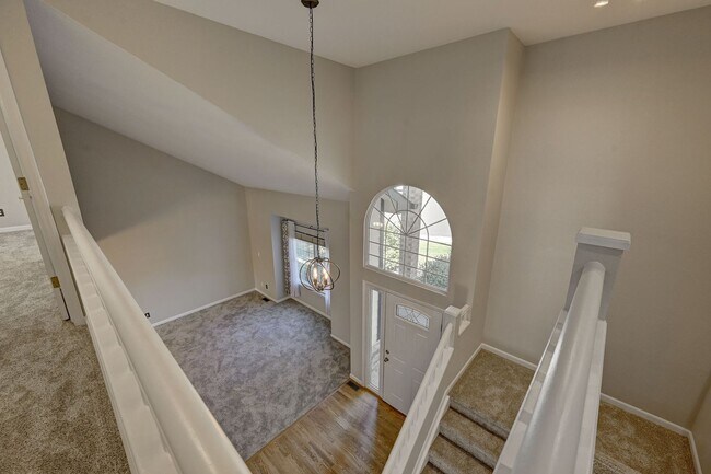 Building Photo - 1625 Flint Ct