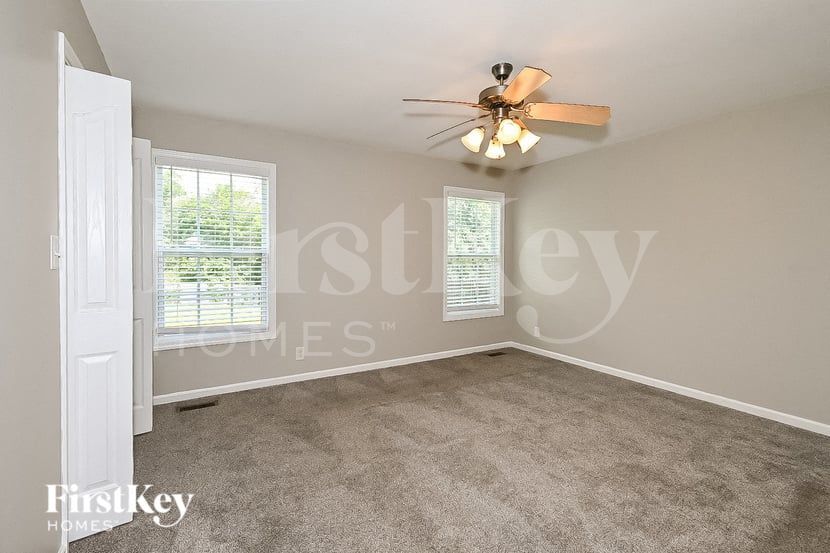 Building Photo - 3916 Justene Ct