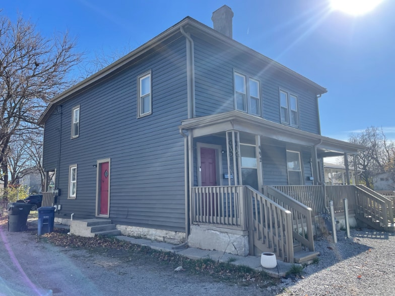 Building Photo - 990 N 9th St