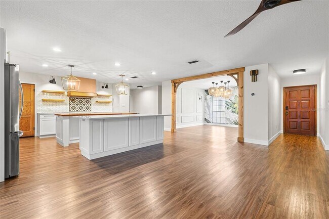Building Photo - 16208 Armistead Ln