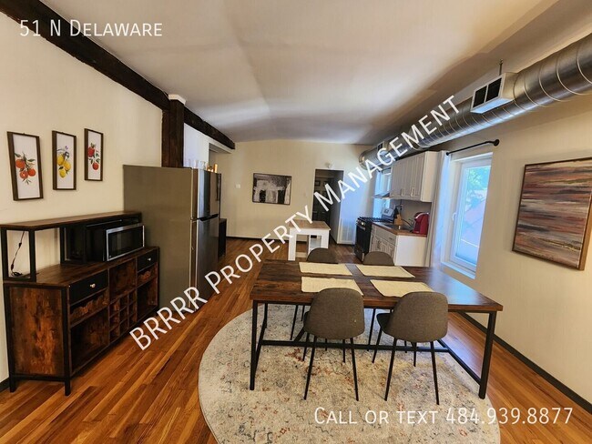 Building Photo - 51 N Delaware Dr