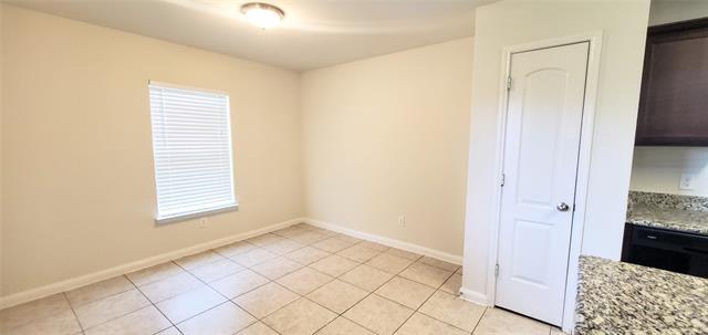 Building Photo - 1239 Juniper Dr