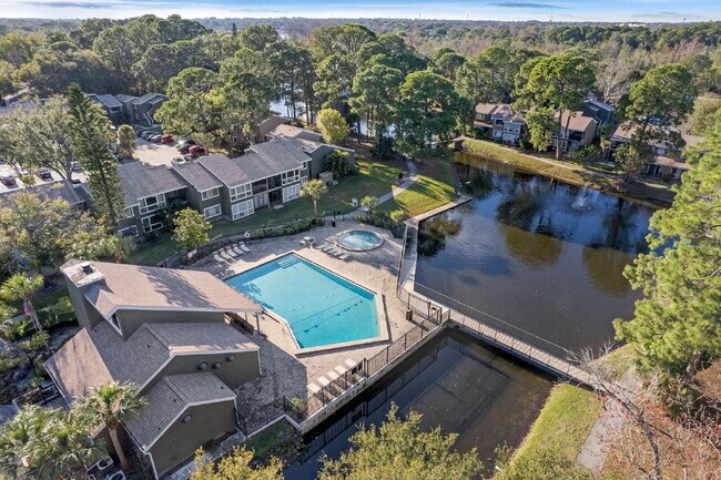 Building Photo - Fully Renovated 2-Bedroom Condo—Just 1 Mile from Universal!