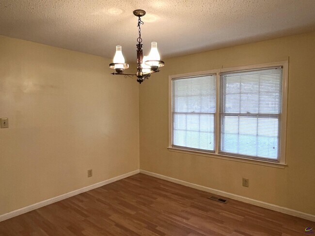 Building Photo - 3700 Dean Dr