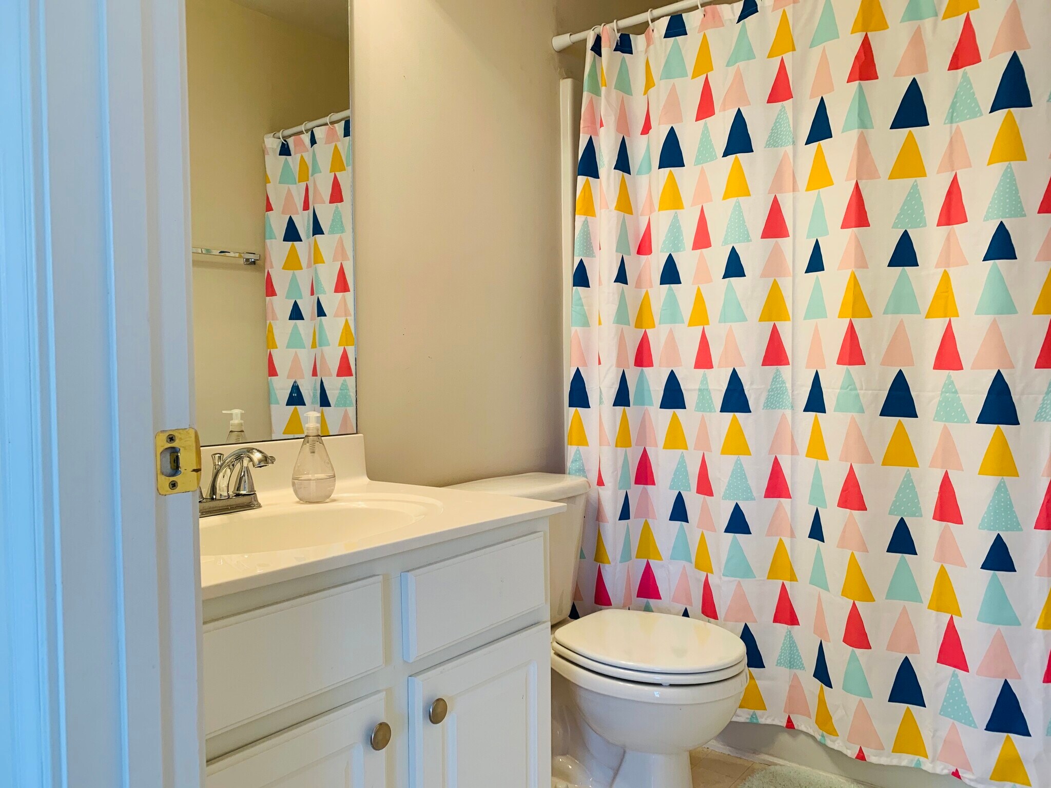 Building Photo - 5407 Shaded Villa Ct