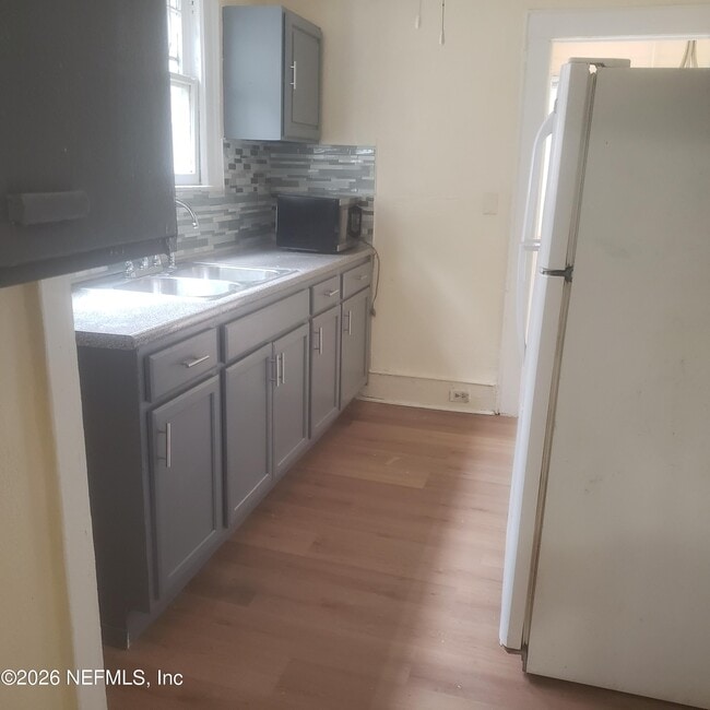 Building Photo - 2575 Haldumar Terrace