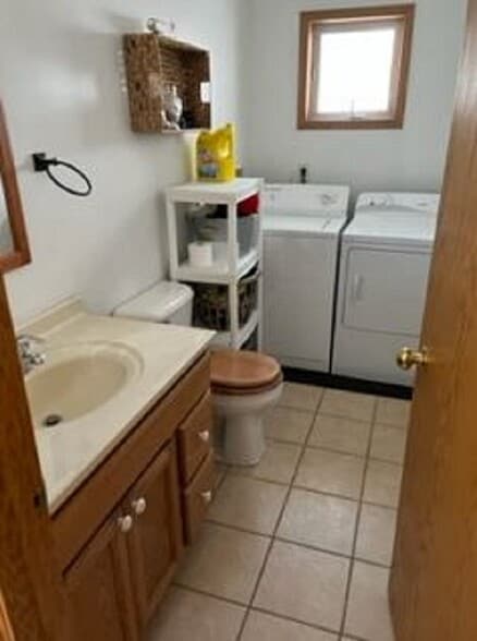 Building Photo - 15851 Hammer Rd