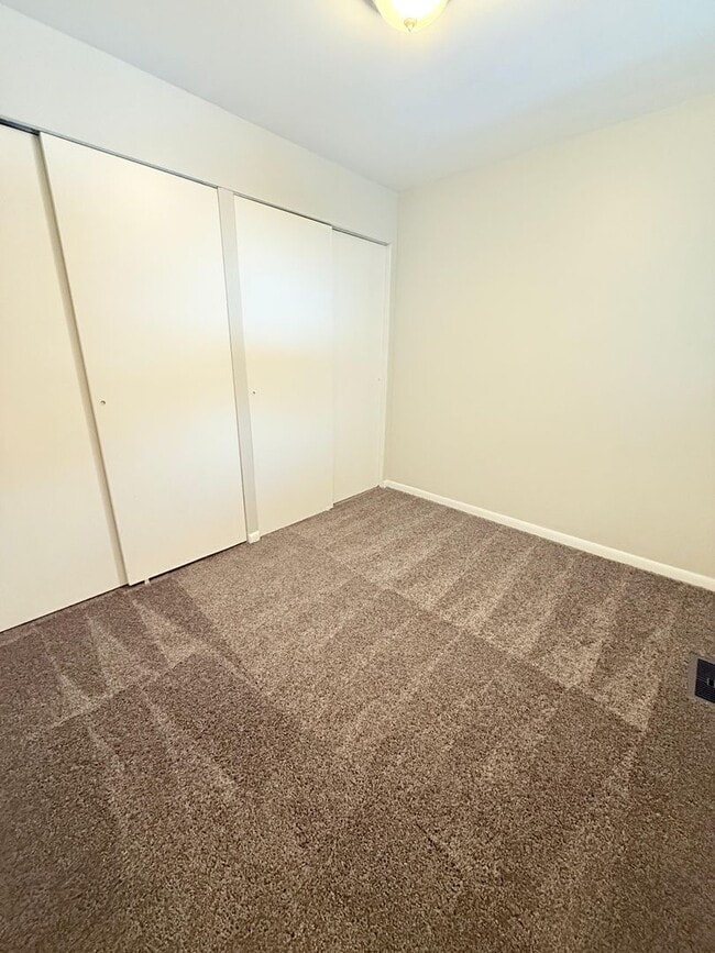 Building Photo - Beautiful 3BD/1BA Single Family Home – Newly Remodeled!