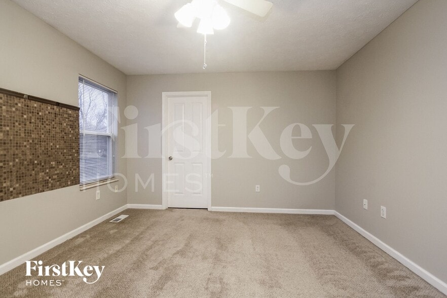 Building Photo - 88 Bradford Ct