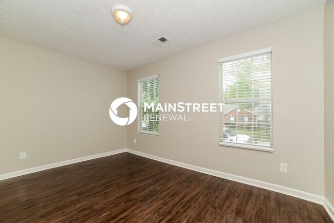 Building Photo - 3 Bedroom Pet-Friendly Home in Ellenwood, GA with Main Street Renewal